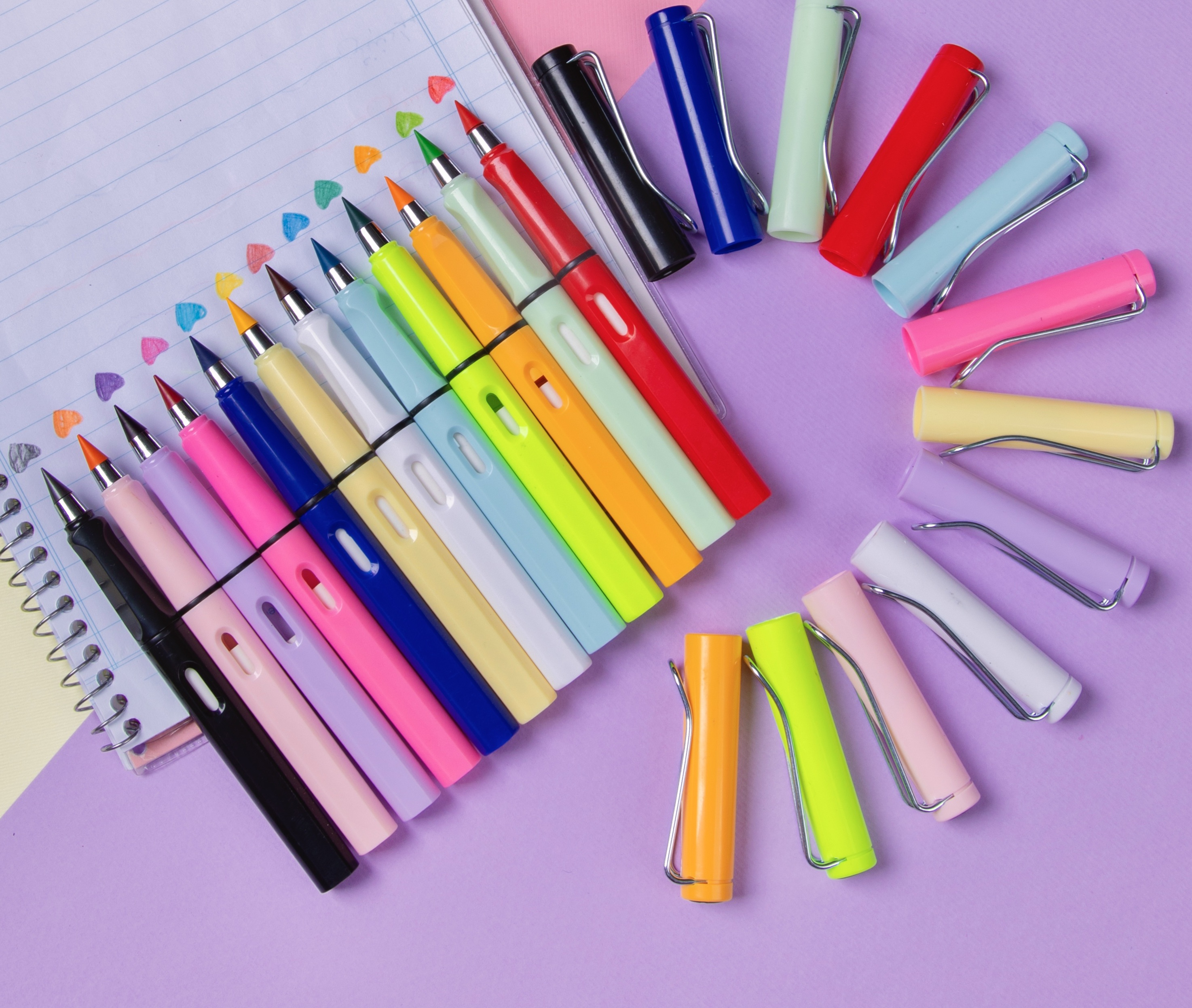 مداد رنگی ۱۲ رنگ دائمی